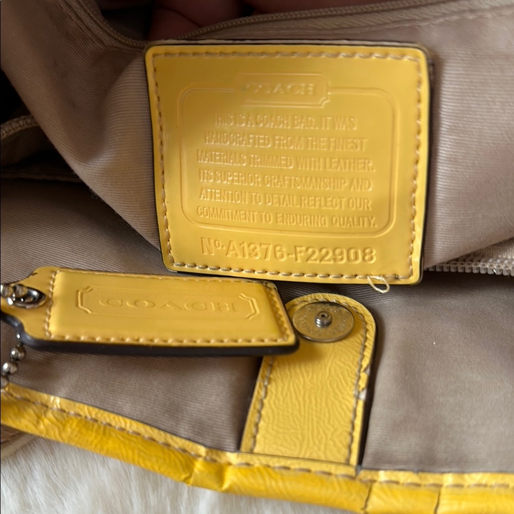 Coach Pink and Yellow Shoulder Bag with Signature Pattern - Picture 8 of 17